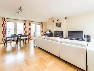 Hotel Kerkstraat Experience 4*
